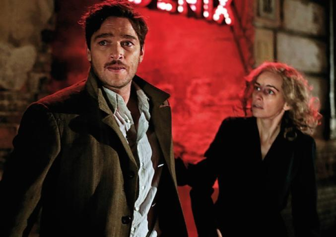 Prasa o filmie: Jeden z najlepszych filmów roku. Porywający. Ignatiy Vishnevetsky, AV Club Radheyan Simonpillai, AskMen.com Kupujemy założenia tego filmu dzięki jego jakości.