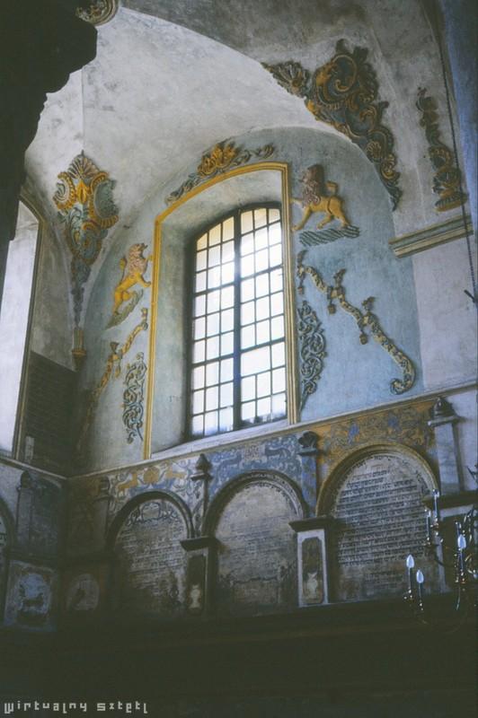 Zając symbol skromności. Jednorożec symbol wywyższenia duszy przez Torę. Gołąb symbol pokoju i zgody.