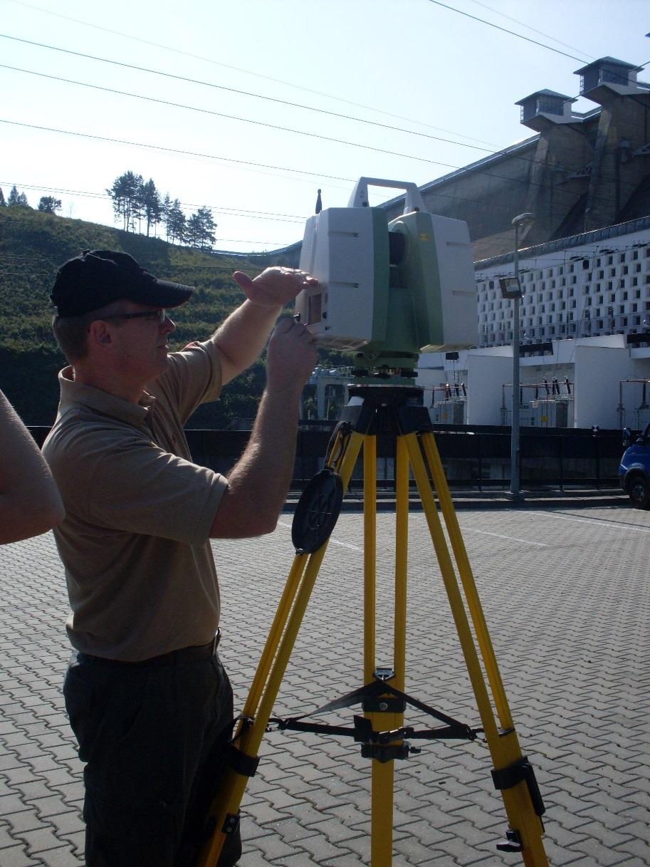 POMIAR ZREALIZOWANY ZOSTAŁ SKANEREM LASEROWYM- LEICA SCAN STATION C10.
