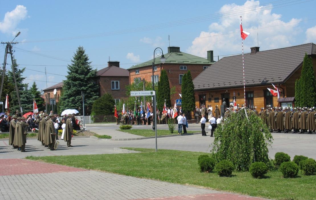 Zapraszamy do Gminnej Biblioteki Publicznej i zwiedzania domu urodzin gen.