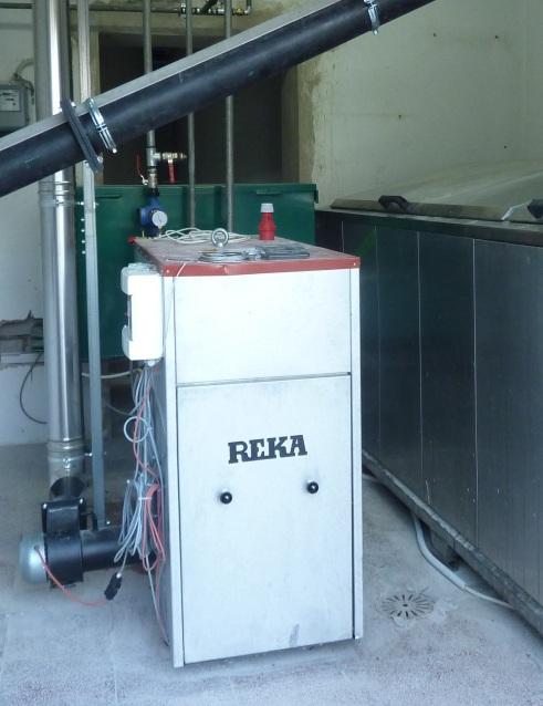 Zagospodarowanie osadów ściekowych w instalacji BIONOR w Łubowie Wyniki pomiarów energetyczno-emisyjnych podczas spalania kompostu w kotle HKRST 10N w Łubowie Opis Symbol Jednostka Wartość