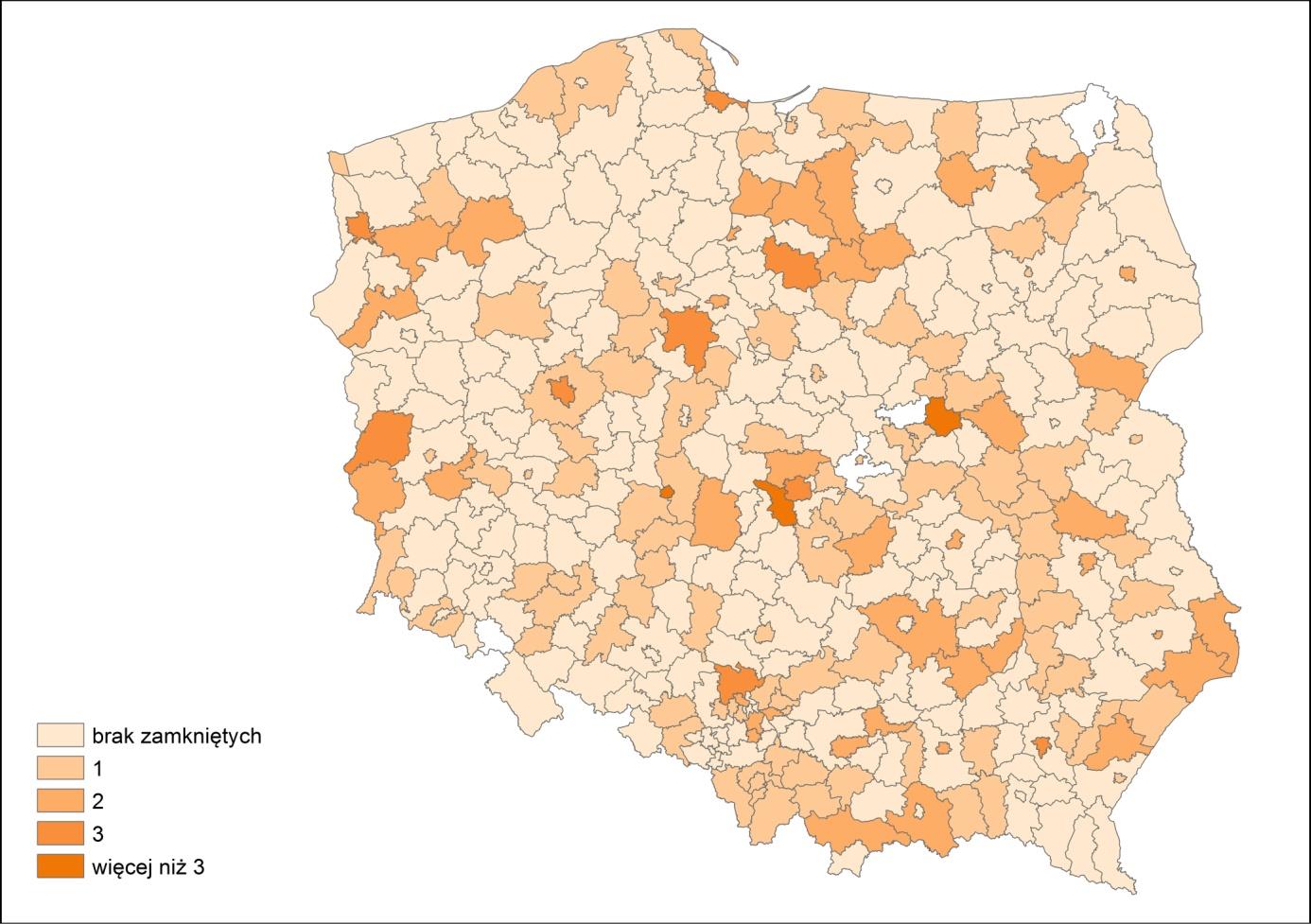 Rys. 22. Zlikwidowane zasadnicze szkoły zawodowe wg typu funkcjonalnego gminy, w której znajdowała się szkoła Mapa 13 przedstawia liczbę zamkniętych przez samorządy zasadniczych szkół zawodowych.