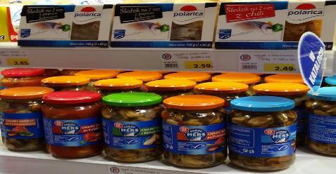 kupują lub sprzedają półprodukty.
