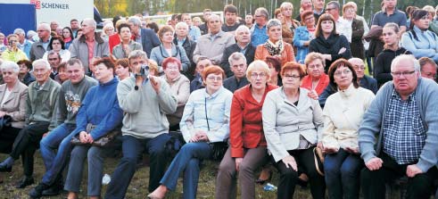CZAJKÓW DORUCHÓW GRABÓW KOBYLA GÓRA KRASZEWICE MIKSTAT OSTRZESZÓW 9 TAK SIÊ BAWI MIKSTAT 31 maj i 1 czerwiec up³ynê³y mieszkañcom Mikstatu pod znakiem ich œwiêta - w mieœcie odby³y siê XXI Dni Ziemi
