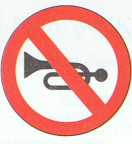 Zapoznanie uczniów z wybranymi znakami zakazu i nakazu obowiązującymi rowerzystów.