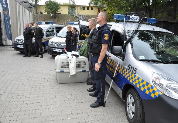 Zakres podejmowanych interwencji jest coraz szerszy, zmienia się również ich charakter, dlatego musimy stale podnosić kwalifikacje. Szkolimy się m.in. z zakresu podejmowania interwencji trudnych wobec zwierząt agresywnych, przemytu tzw.
