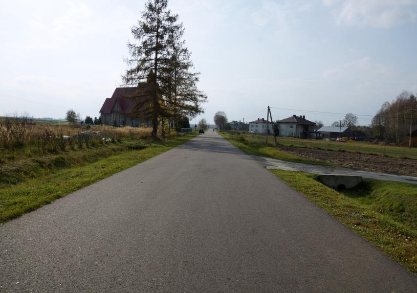 DROGI Umowami objęto przedsięwzięcia dot. przebudowy ponad 908 km dróg lokalnych oraz budowy ponad 68 km nowych dróg.