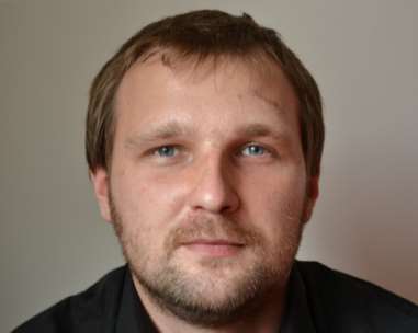 II nagroda Bajka o tym, jak błędny rycerz nie uratował królewny, a smok przeszedł na wegetarianizm - Łukasz Olszacki Studiował kulturoznawstwo na Uniwersytecie