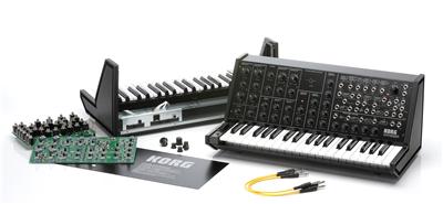 Workstation/Syntezatory 14245 SC KROSS 61 futerał do KROSS 61 Oryginalny futerał do KROSS 61 199 PLN 14246 SC KROSS 88 futerał do KROSS 88 Oryginalny futerał do KROSS 88 399 PLN 14389 RK 100S BK