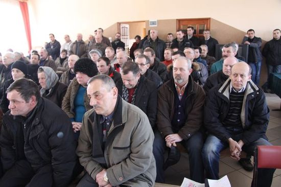 Radio Kielce: Mieszkancy Wodzisławia protestują przeciw zanizon... http://www.