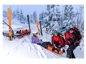 Slajd 4 Uczniowie omawiają zdjęcie, czy znają określenie winter wonderland?