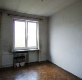 Opis przedmiotu wynajmu: Lokal mieszkalny Nr 38 usytuowany na 3 piętrze budynku Poczty Polskiej S.