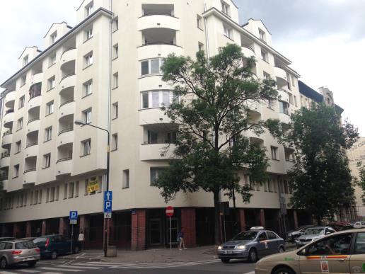 Wilcza 70 INFORMACJA O NIERUCHOMOŚCI NA SPRZEDAŻ Bank Pekao S.A. posiada spółdzielcze własnościowe prawo do lokalu użytkowego (usługowobiurowego).