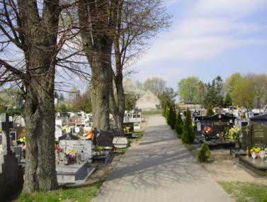 GEZ 1 KARTA ADRESOWA ZABYTKU NIERUCHOMEGO 2. MIEJSCOWOŚĆ SZEMUD 1. NAZWA CMENTARZ PARAFIALNY A 10. OBECNA FUNKCJA funeralna 13.