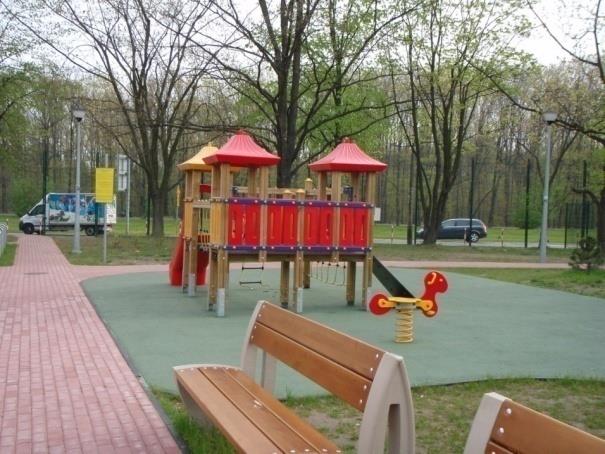 Szkoła Podstawowa z Oddziałami Integracyjnymi nr 223 im. Partyzantów Ziemi Kieleckiej ul.