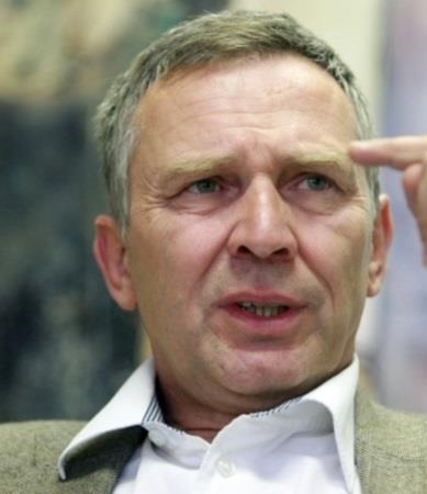 Idea programu Jeśli prawdą jest, że...... czasy stabilności i przejrzystości to już przeszłość, a organizacje, w których pracujemy, są źródłem niejasności i paradoksu. Prof. Nigel Piercy.