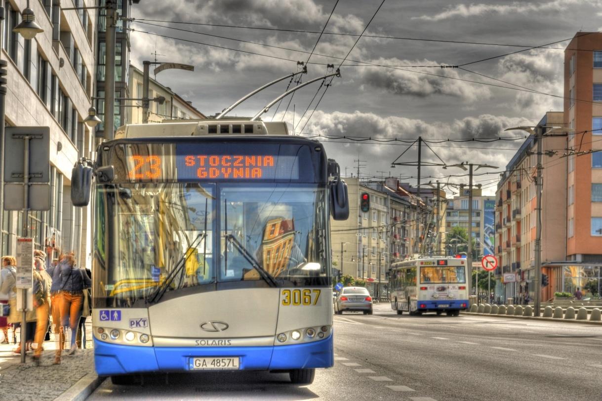 8. Projekt Trolley Poprzez swój ogólny cel promowania czystego transportu miejskiego, projekt dąży do podniesienia jakości, bezpieczeństwa i atrakcyjności