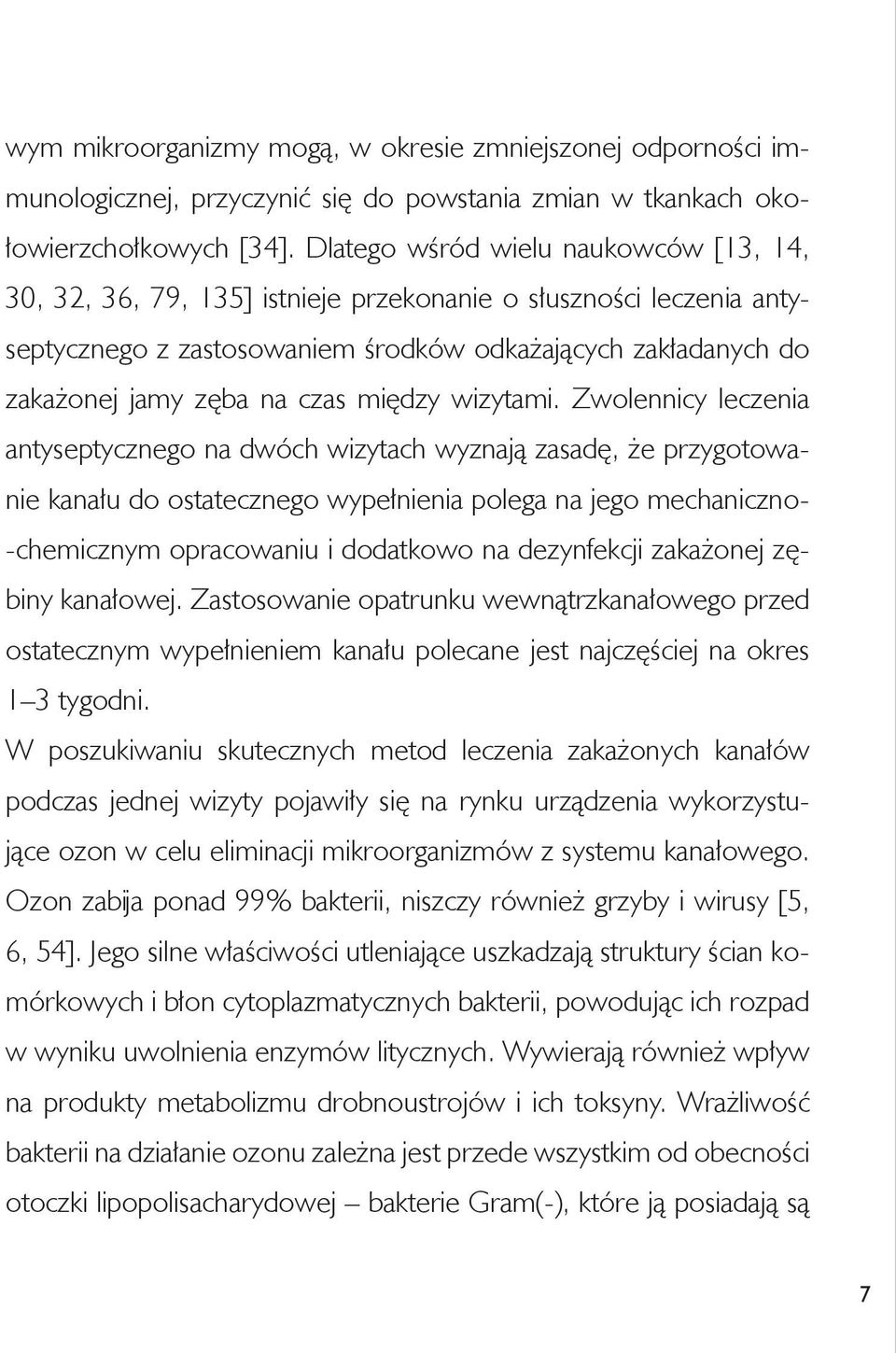 między wizytami.