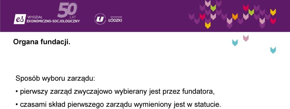 zwyczajowo wybierany jest przez