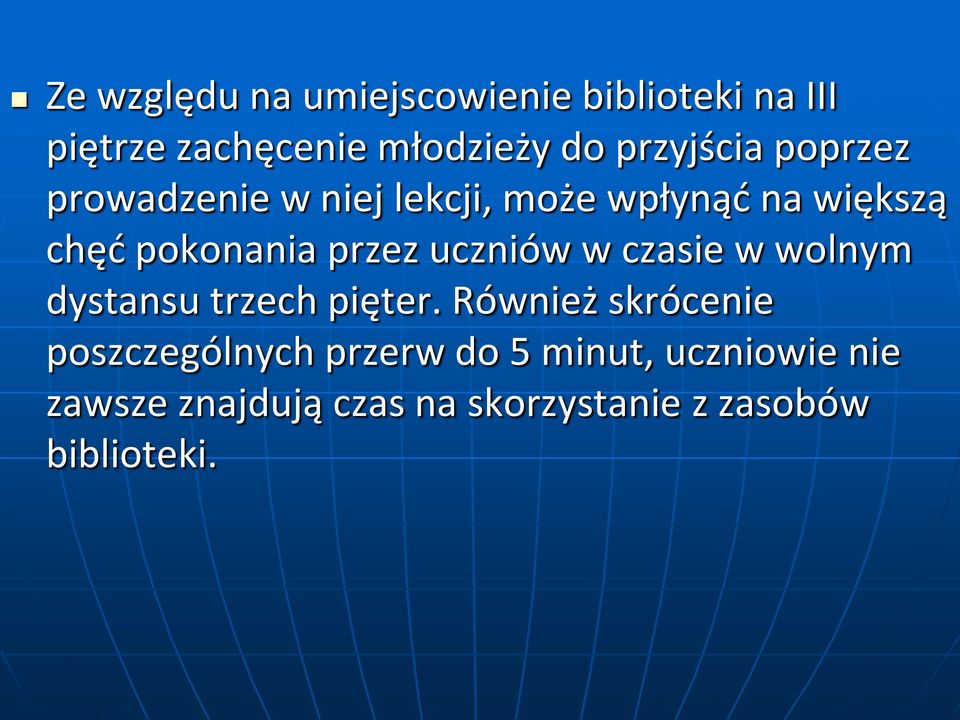 przez uczniów w czasie w wolnym dystansu trzech pięter.