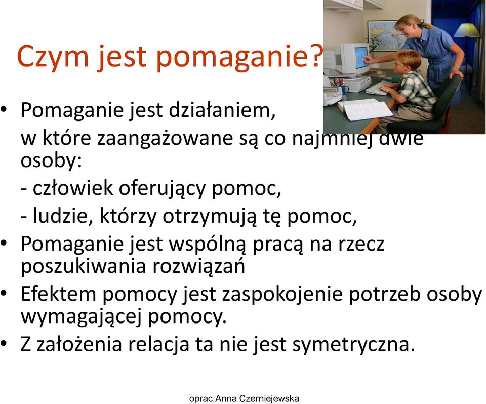 człowiek oferujący pomoc, - ludzie, którzy otrzymują tę pomoc, Pomaganie jest