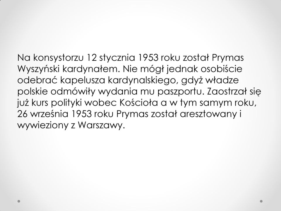 odmówiły wydania mu paszportu.