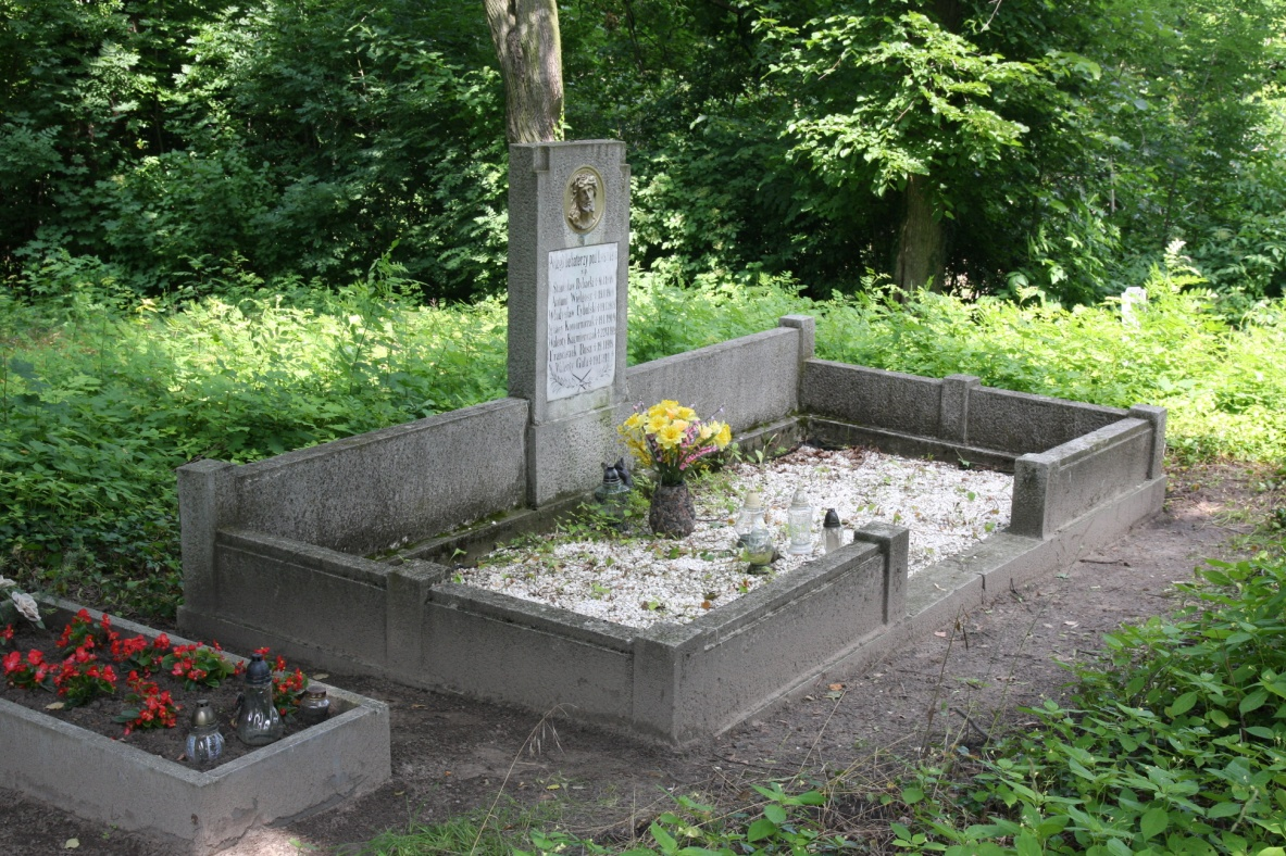 Program prac konserwatorskich dla grobu Powstańców Wielkopolskich na cmentarzu