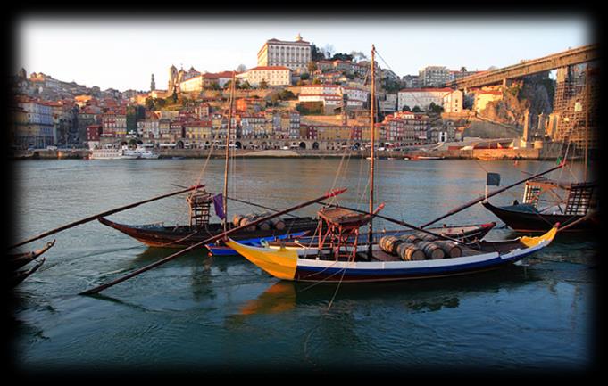 LIZBONA Zachodnio europejska stolica - Lizbona, jest najbardziej kwitnącym miastem usytuowanym na wzgórzach nad rzeką Tagus. Turyści uważają, że jest egzotycznym i bezpiecznym punktem podróży.