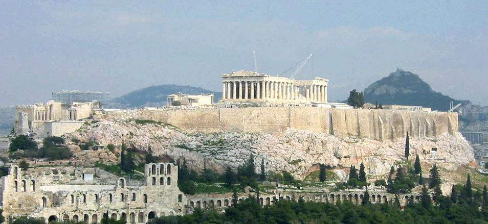 umocnione wzgórze, na którym chronili się mieszkańcy w czasie ataku ze wroga, w Atenach na