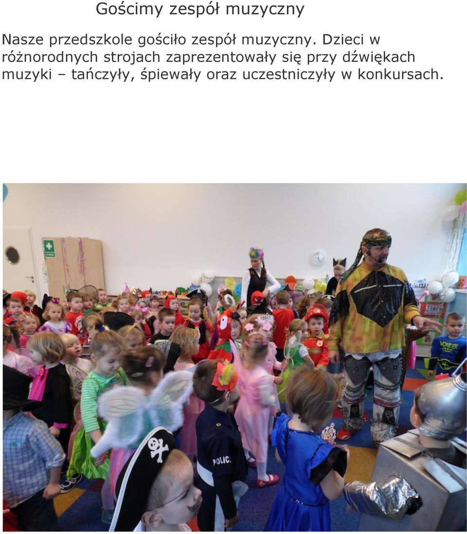 Dzieci w różnorodnych strojach zaprezentowały