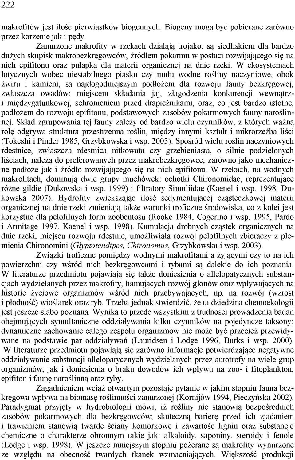 organicznej na dnie rzeki.