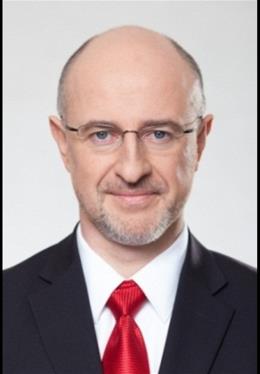 1.10 Skład osobowy i opis działania organów zarządzających i nadzorujących Spółki oraz jej komitetów 1.10.1 Zarząd I. Skład osobowy Zarządu II.