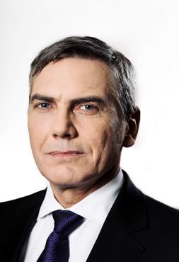 Marek Pastuszko Wiceprezes ds. Korporacyjnych Członek Rady Nadzorczej oddelegowany do czasowego wykonywania czynności Członka Zarządu od dnia 29 stycznia 2016 r.
