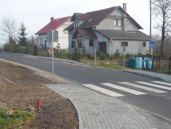 -------------------------------------------------------------------------------------------------- Z przedstawionych zestawień wynika, że w stanie technicznym dobrym i zadawalającym jest ponad 2/3