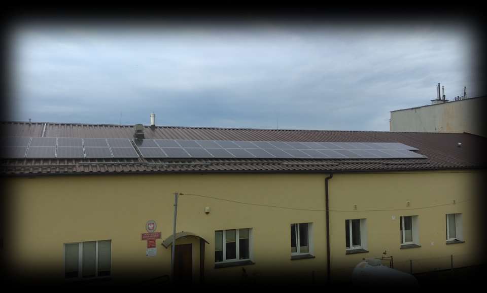 System FOTOWOLTAICZNY Moc 61 paneli fotowoltaicznych wynosi 15,5 kwp (kw w peak