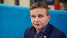 Bezpieczeństwo wewnętrzne WSB Gdańsk - Studia II stopnia Opis kierunku Dlaczego warto studiować bezpieczeństwo wewnętrzne w WSB? Zajęcia prowadzi doświadczony zespół praktyków (w tym m.in.