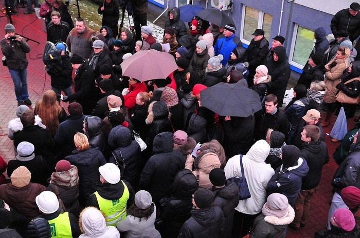 prof. Elżbiety Starosławskiej z funkcji dyrektora Centrum Onkologii Ziemi Lubelskiej wywołało sprzeciw wielu środowisk Lubelszczyzny i nie tylko. Pracownicy Centrum Onkologii nadal liczą, że prof.