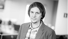 mgr inż. Paweł Woźniak Absolwent Politechniki Wrocławskiej i Uniwersytetu Wrocławskiego.