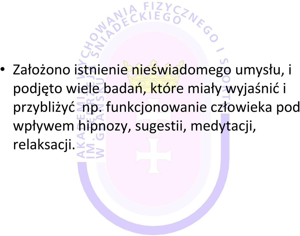przybliżyć np.