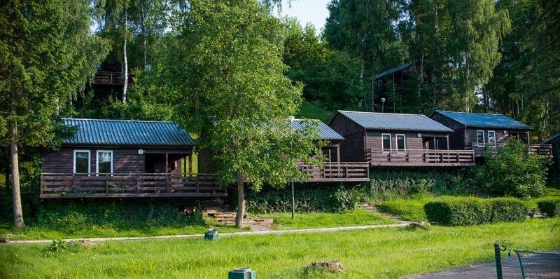 Goleniów, ul. Konstytucji 3 Maja 25 tel./fax +4891 407 12 02, +48 606 98 22 77 e-mail: beata@uberna.pl; magdalenacm@uberna.pl OFERTA SPRZEDAŻY Nieruchomość położona na obszarze 26.