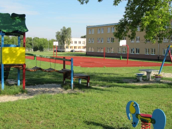 Ośrodki dla Cudzoziemców ubiegających się o ochronę miedzynarodową Obecnie DPS prowadzi 11 ośrodków dla