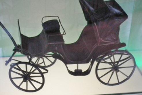 I. DWÓR: centrum administracyjne Pojazdy konne na wyposażeniu dworu (1849 r.
