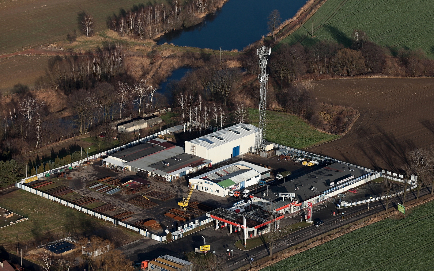 Przedsiębiorstwo Wielobranżowe BUD-METALLCO Sp. z o.o. ul. Gliwicka 3 44-144 Żernica tel. +48 336 27 50 fax. +48 336 27 52 www.metallco.