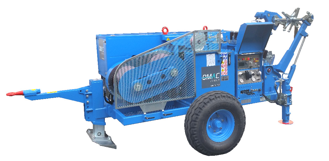 WCIĄGARKA HYDRAULICZNA F230.70 max 70 kn Wciągarka hydrauliczna przystosowana do ciągnięcia jednej liny podczas operacji wciągania napowietrznych linii przesyłowych.