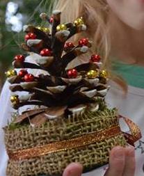 W V Międzyszkolnym Konkursie Piosenki Angielskiej w Krasieninie wyróżnienie otrzymały: Nina Caban, Wiktoria Snopkowska, Wiktoria Kozieł kl.