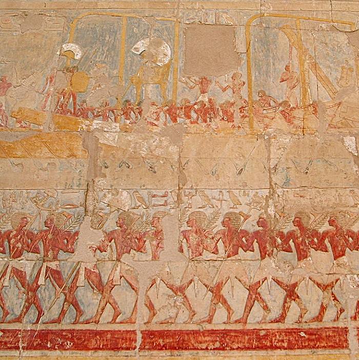 Światynia grobowa Hatszepsut Relief: wyprawa do krainy Puntu Wyprawa złożona z 5 statków