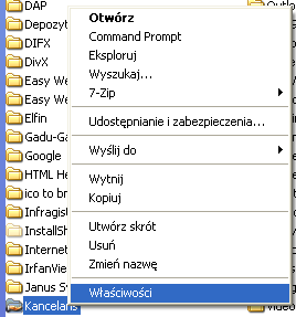 3 Właściwości w systemie Windows XP 3.1 Udostępnianie 3.1.1 Tryby udostępniania w sieci System Windows przewiduje dwa tryby uprawnień. Proste i Zaawansowane.