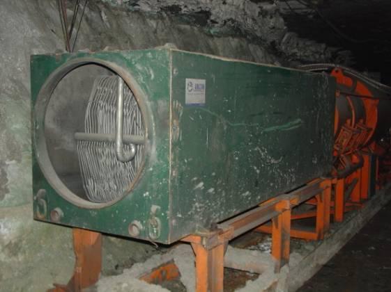 Urządzenia stosowane do klimatyzowania miejsc pracy na dole kopalni.