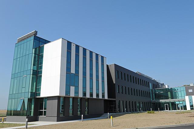 WSKAŹNIKI REZULTATU PROJEKTU: KOMPLETNE UZBROJENIE 84,1 HA GRUNTÓW POZYSKANIE CO NAJMNIEJ 21 INWESTORÓW Po 2015