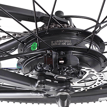 Lekka konstrukcja oraz wydajna bateria Rama roweru wykonana jest z lekkich stopów aluminium, dzięki czemu waży naprawdę niewiele. To nieprawda, że wszystkie rowery elektryczne są ciężkie!